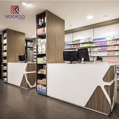 Vitrina a mida de la farmàcia de fusta