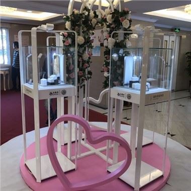 Aparador de bijuteria a mida